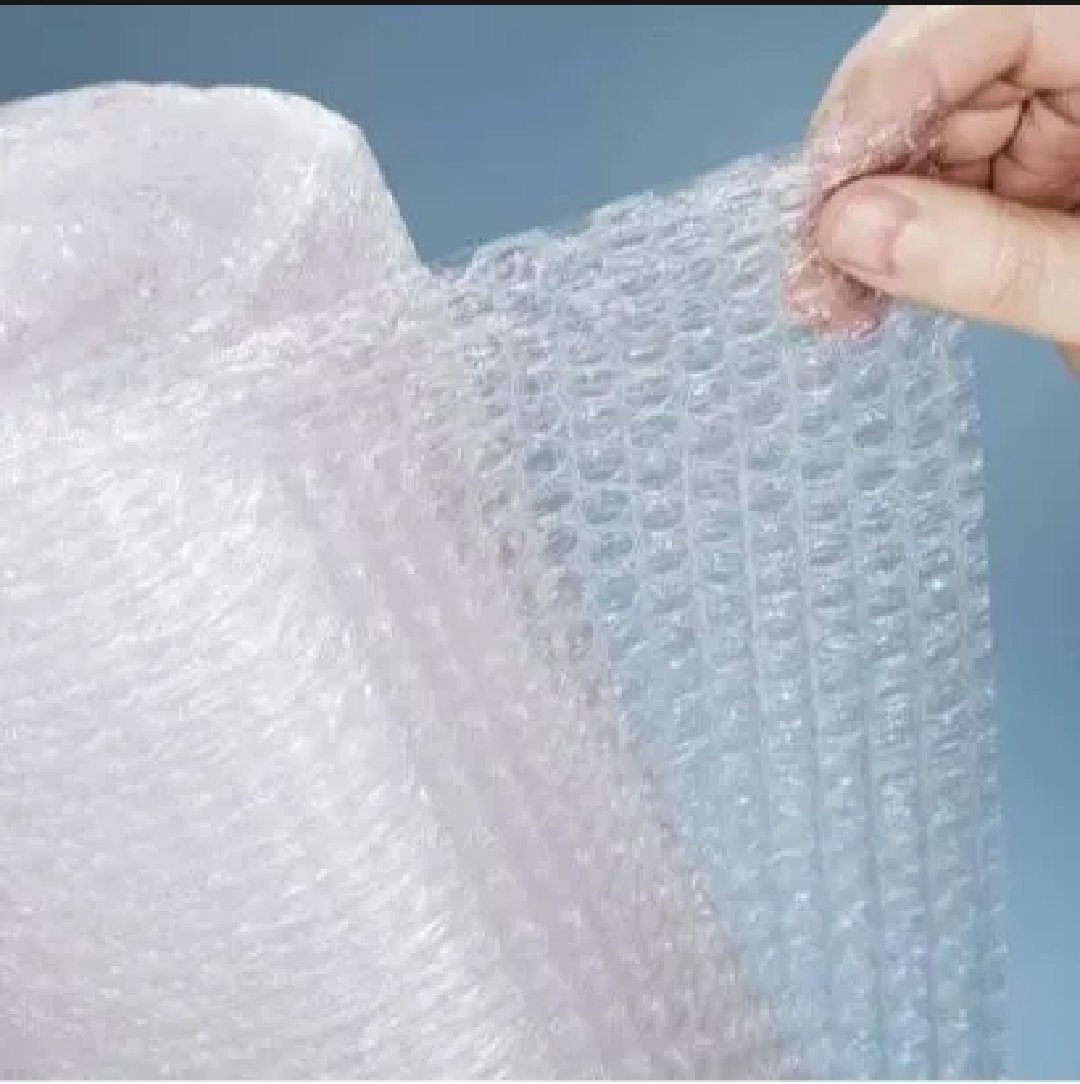 Protective Bubble Wrap Roll for Packaging and Shipping